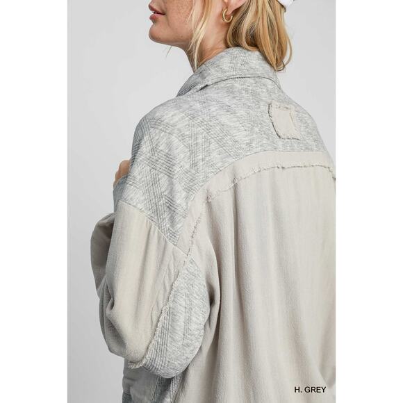 Umgee Two-Way Zip-Up Long Sleeves Front Pockets Loose Jacquard Jacket | H. Grey - Picture 5 of 7